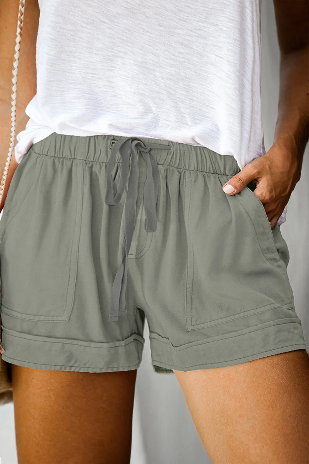 Elastic Waist Drawstring Pocket Shorts