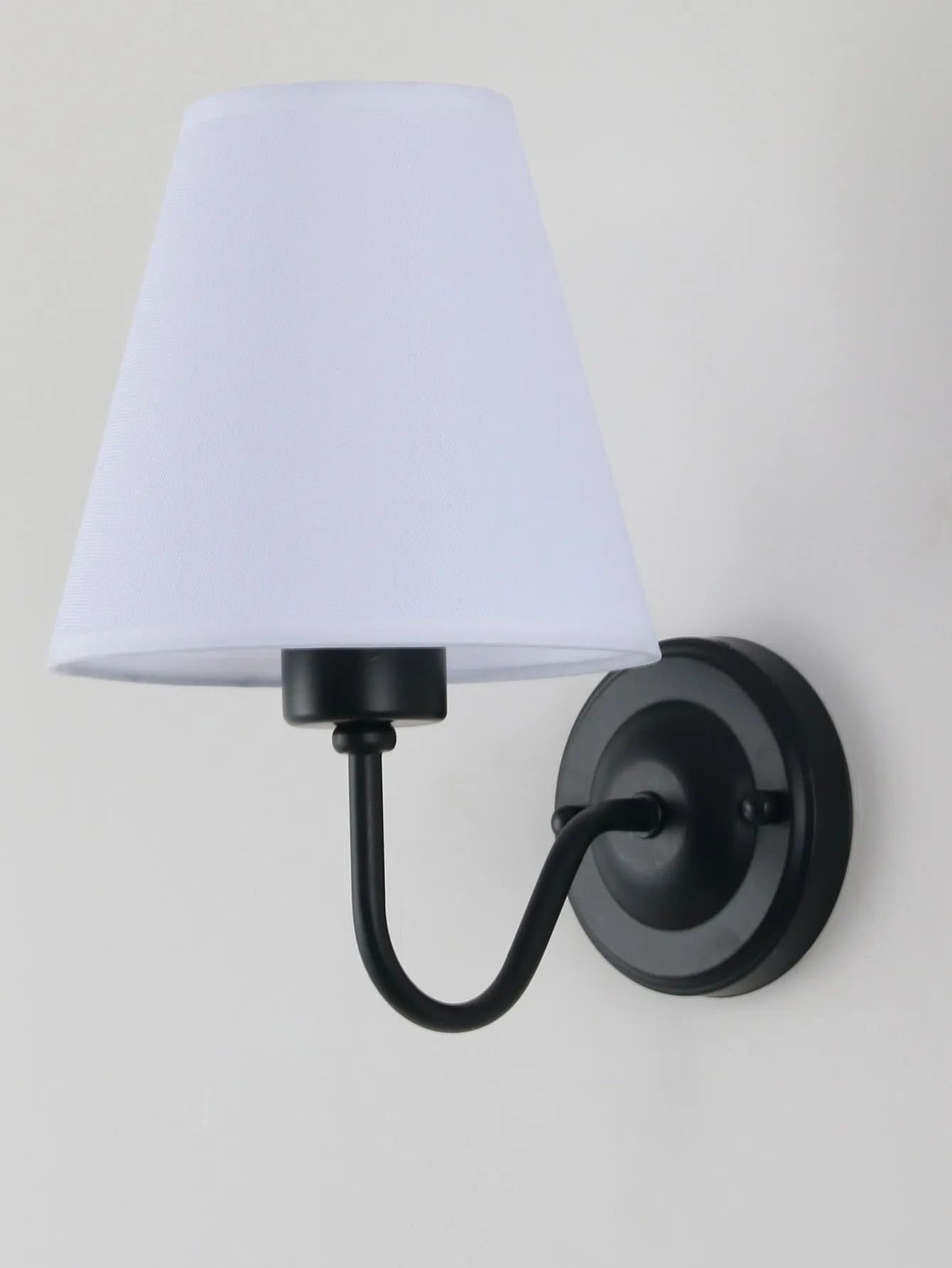 Modern E27 Indoor Wall Lamp for Living Room (Bulb Not Included)