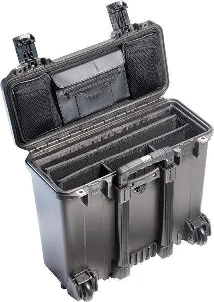 Pelican IM2435-30002 Storm Case - Green w/Divider